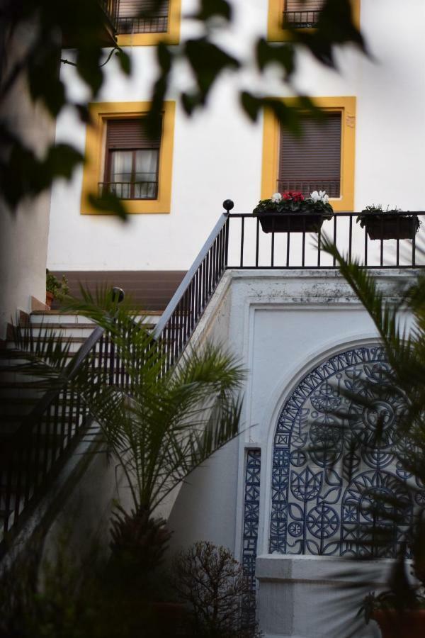 Apartamento Saravia Only Families Córdova Exterior foto